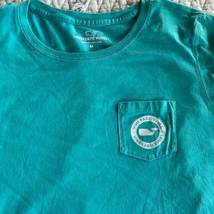 Women’s Medium long sleeve Vineyard Vines T-shirt